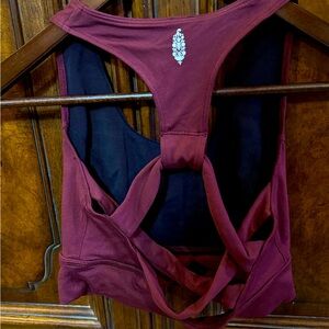 Women’s size XS Free People sports bra burgundy color